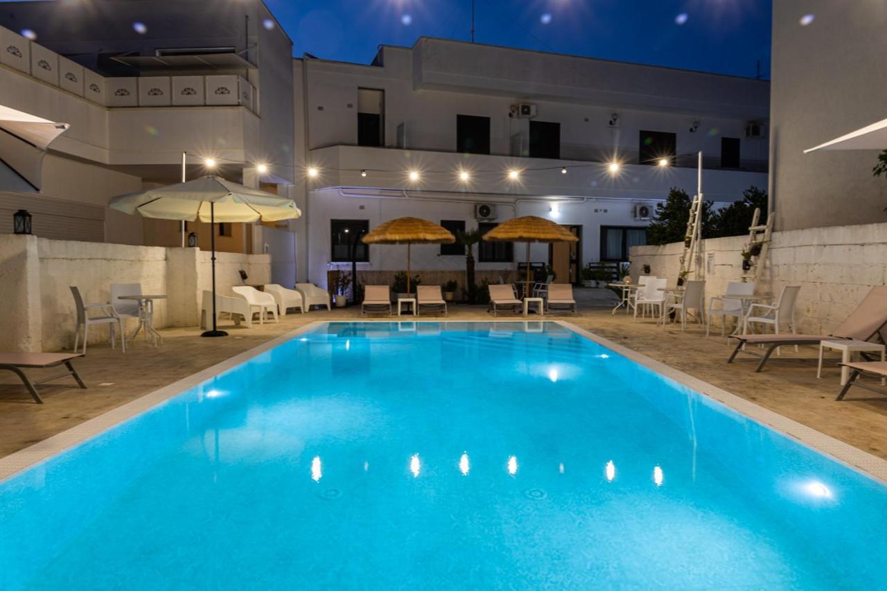 La Gemma Del Salento Rooms&Apartments Racale Exteriér fotografie